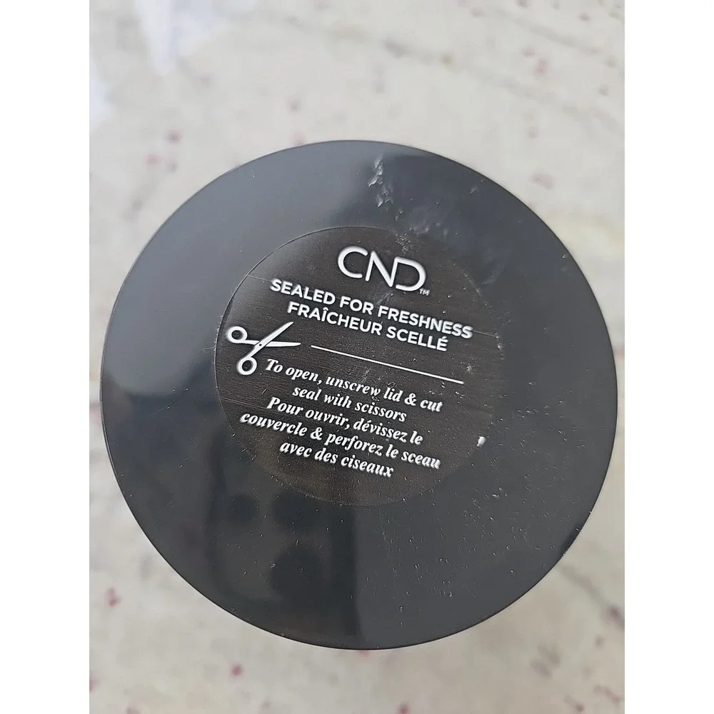 CND PRO SKINCARE EXFOLIATING SEA SALT SCRUB (FOR‎ FEET) 18 FL OZ